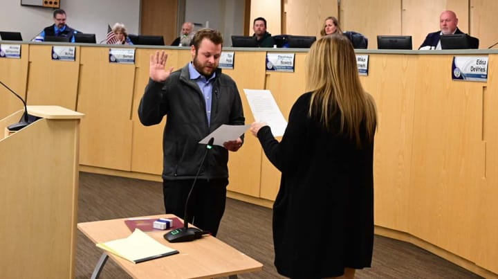 Maxwell Sumner is sworn in as Assembly member for District 4