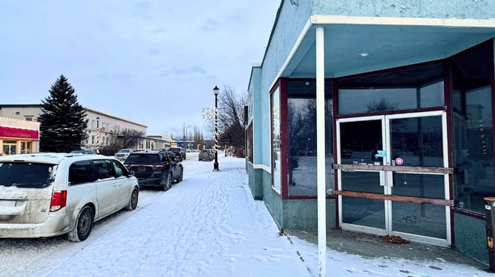 Vehicles occupy on-street parking in Palmer